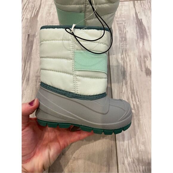 Cat & Jack winter snow boots size 5 - Picture 6 of 12